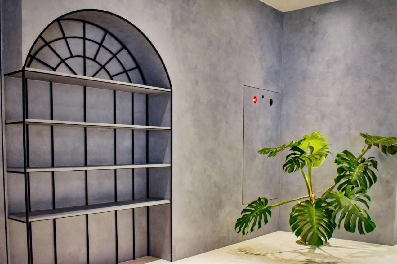 Talmud Business Hotel - Zhongshan Taichung Bagian luar foto