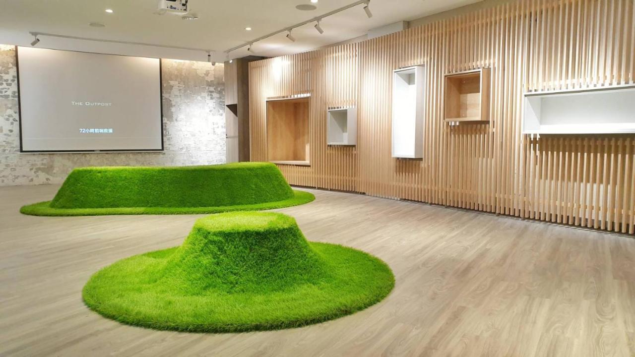 Talmud Business Hotel - Zhongshan Taichung Bagian luar foto